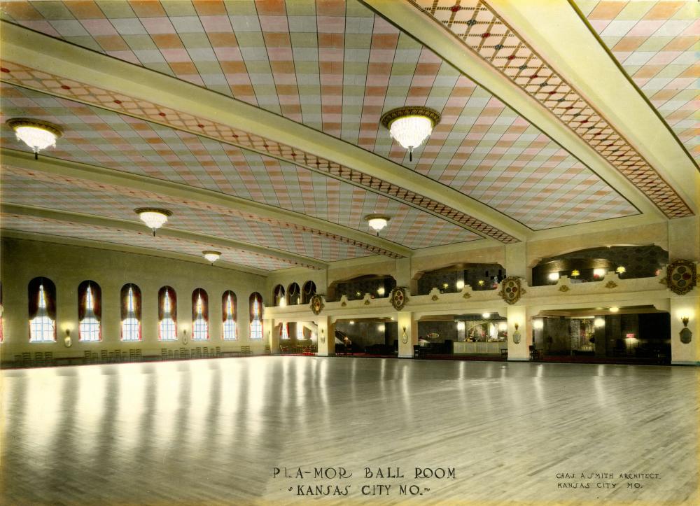 Pia Mor Ballroom